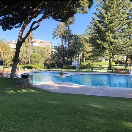 Apartment Playa Del Duque Ocean Club 1 *